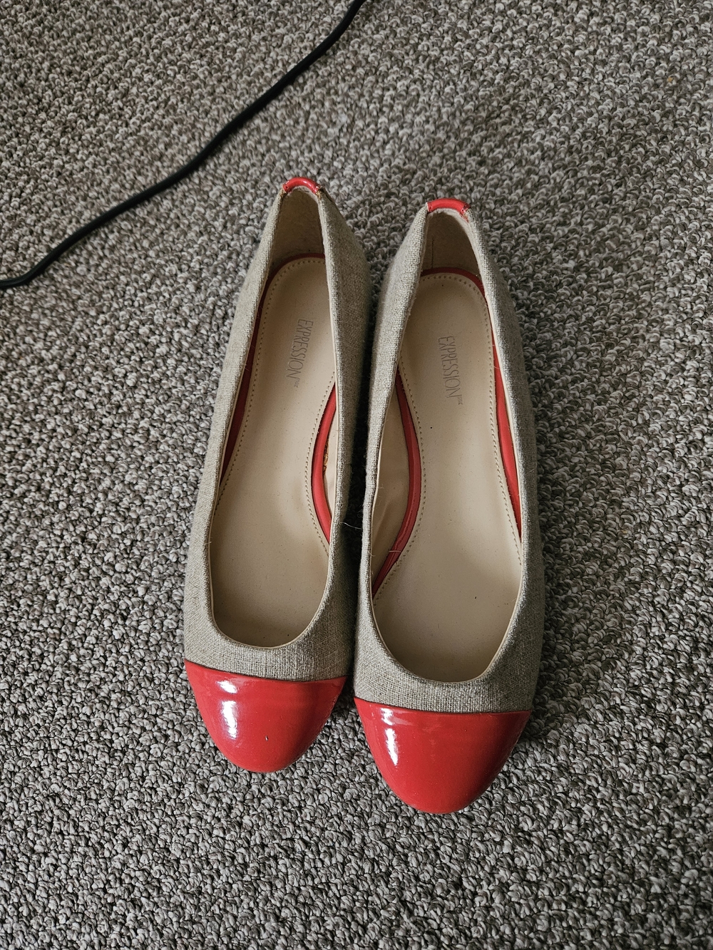 Expressions Two-Tone Red Cap Toe Taupe Flats